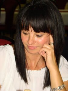 DSC08658 225x300